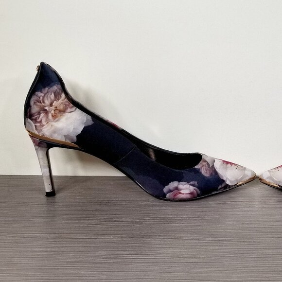 Ted Baker Kawaap Pointed Toe Pumps, Floral Print Satin, Womens Size 9 M / 39 - Picture 6 of 12